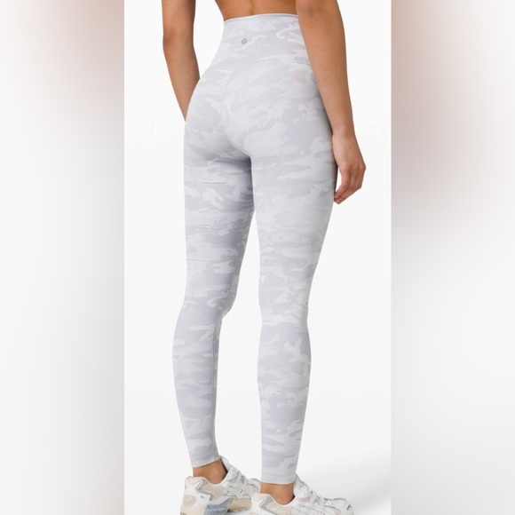 Women’s lululemon athletic grey and white camo leggings - Picture 1 of 8
